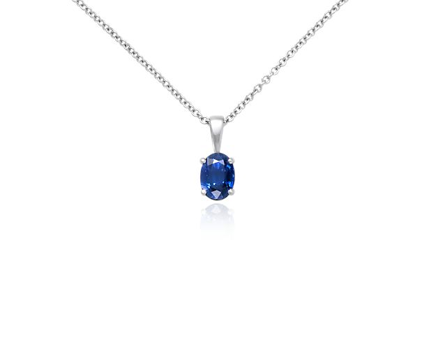 Oval Solitaire Sapphire Pendant in 18k White Gold (7x5mm)