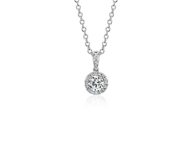 Halo Diamond Pendant Setting in 14k White Gold