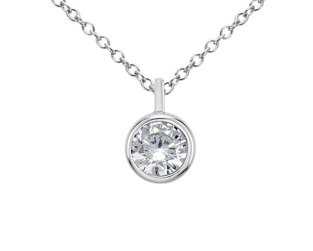 Bezel Solitaire Pendant Setting in Platinum
